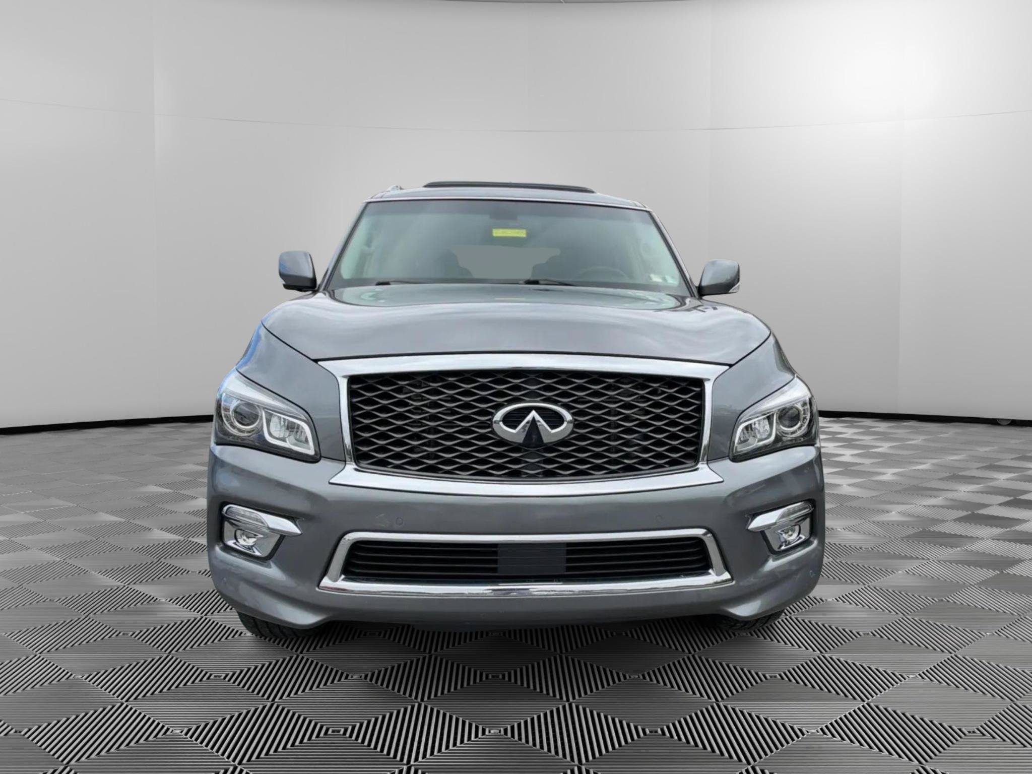 Used 2017 INFINITI QX80 4WD w/ All Season Package image 7