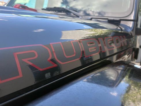 Used 2020 Jeep Gladiator Rubicon AWD/4WD image 13