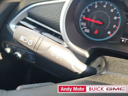 Used 2018 Chevrolet Malibu LS image 38