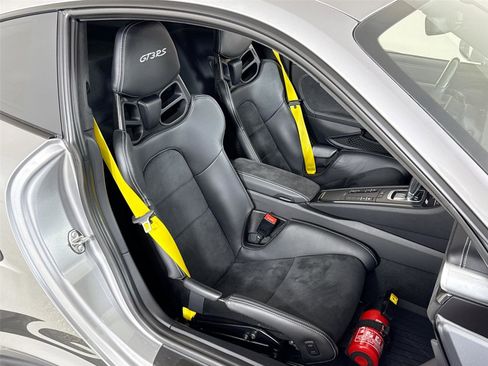 Used 2019 Porsche 911 GT3 RS image 25