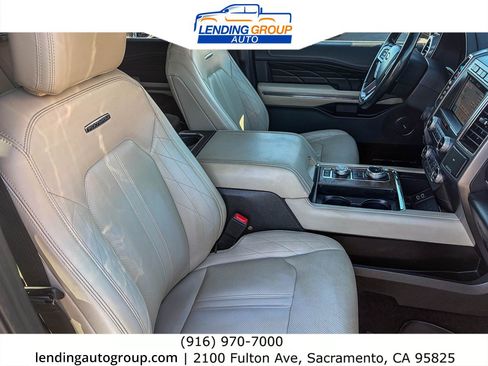 Used 2019 Ford Expedition Platinum AWD/4WD image 15