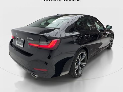 Used 2023 BMW 330i Sedan w/ Premium Package RWD image 7
