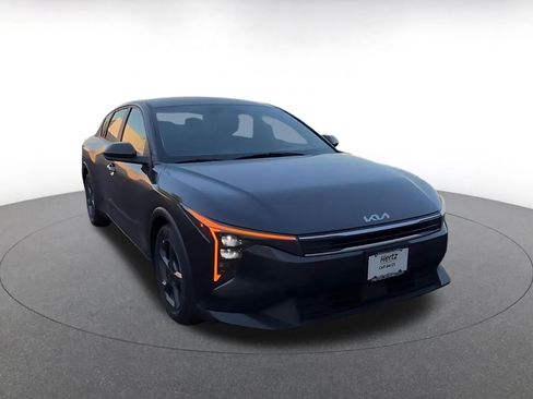 Used 2025 Kia K4 FWD image 3
