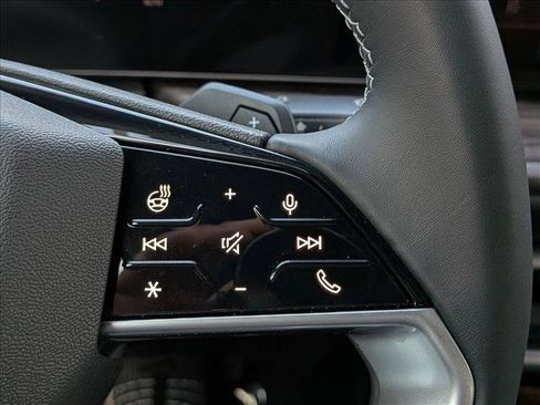 Certified 2025 Audi Q5 Premium w/ Convenience Package image 16