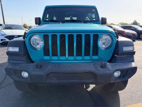 Used 2020 Jeep Wrangler Unlimited Sport S AWD/4WD image 2