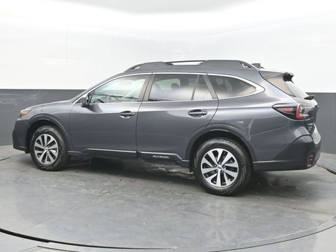 Used 2021 Subaru Outback Premium AWD/4WD image 6