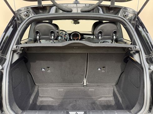 Used 2016 MINI Cooper 2-Door Hardtop FWD image 17