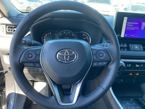 Used 2025 Toyota RAV4 XLE Premium image 18