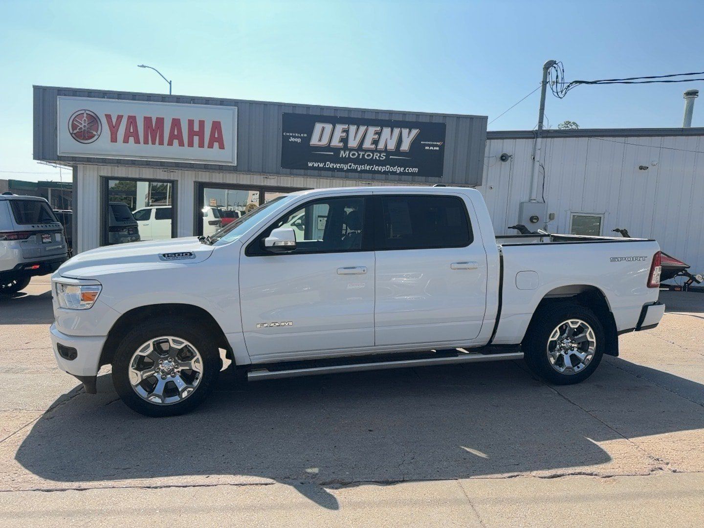 Used 2022 RAM 1500 Big Horn AWD/4WD image 1