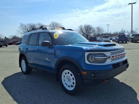 Certified 2023 Ford Bronco Sport Heritage Limited image 3