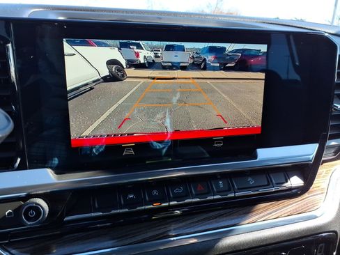 Used 2023 Chevrolet Silverado 1500 RST w/ Z71 Off-Road Package image 20