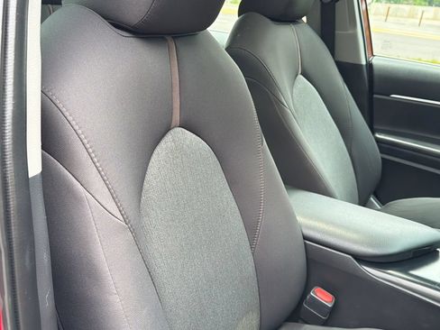 Used 2020 Toyota Camry LE w/ Sunroof Package FWD image 9