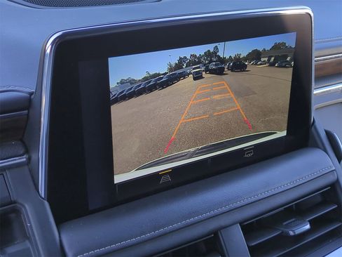 Certified 2023 Chevrolet Suburban Premier image 19