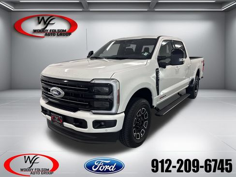 New 2026 Ford F250 Platinum AWD/4WD image 1