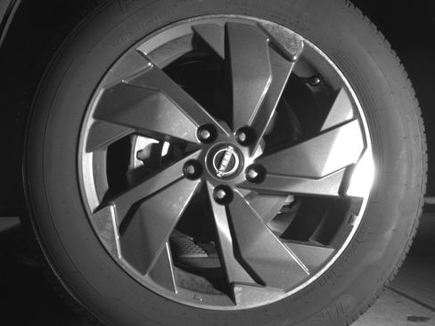 Used 2025 Nissan Rogue SV image 12