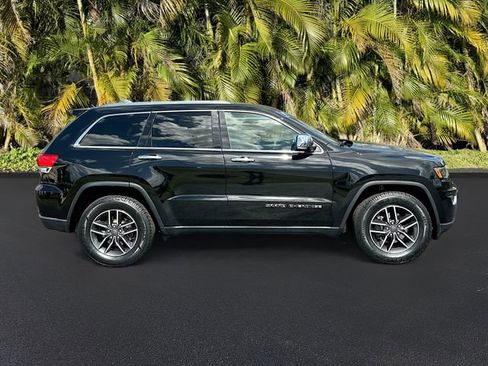 Used 2019 Jeep Grand Cherokee Limited w/ Luxury Group II image 4