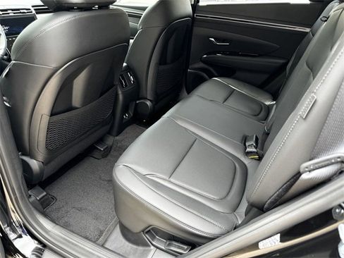 New 2024 Hyundai Tucson Limited image 16