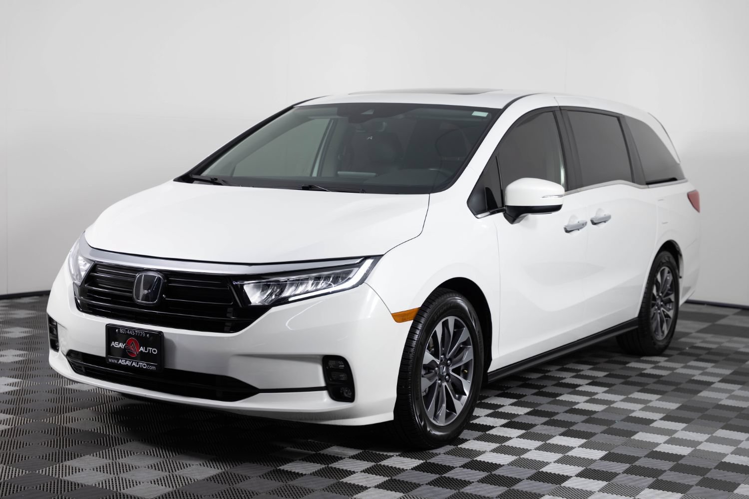 Used 2022 Honda Odyssey EX-L image 2
