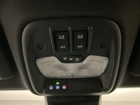 New 2026 Chevrolet Colorado ZR2 w/ Technology Package AWD/4WD image 20