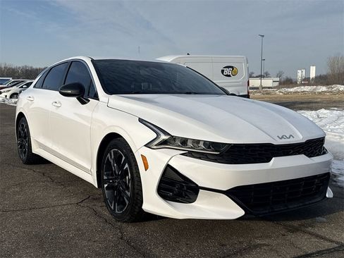 Used 2022 Kia K5 GT-Line image 2