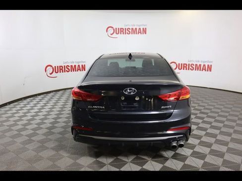 Used 2018 Hyundai Elantra Sport image 5