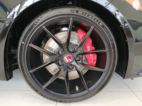 New 2025 Honda Civic Type R image 10
