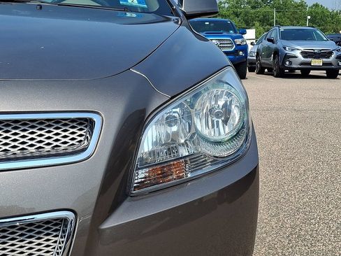 Used 2011 Chevrolet Malibu LTZ FWD image 11