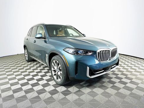 New 2026 BMW X5 xDrive40i w/ Climate Comfort Package image 2