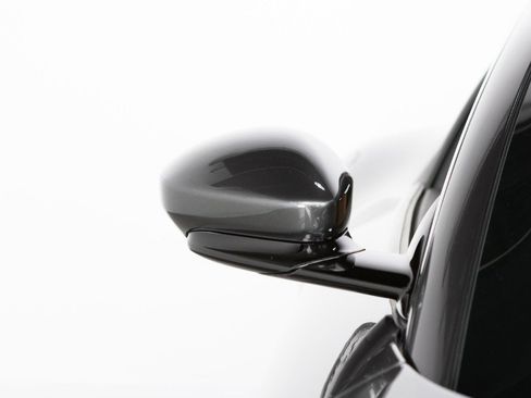 Used 2023 Ferrari Roma image 23