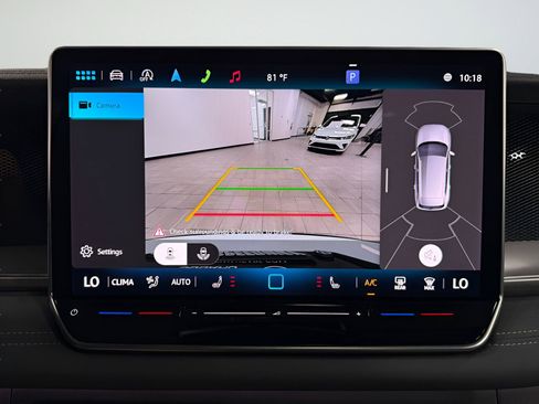 New 2025 Volkswagen Tiguan SE R-Line image 17