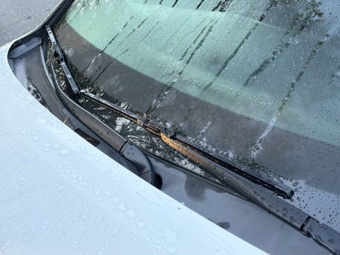 Used 2016 Toyota Highlander XLE image 11