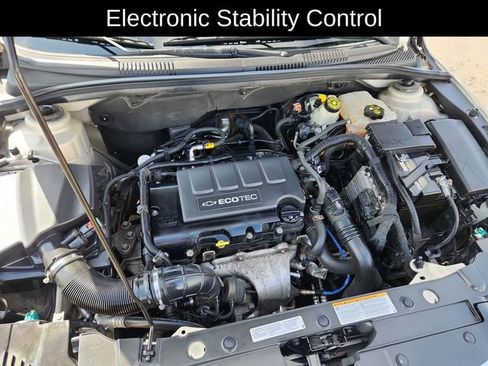 Used 2012 Chevrolet Cruze LT FWD image 16