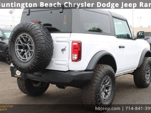 Used 2023 Ford Bronco 2-Door image 5