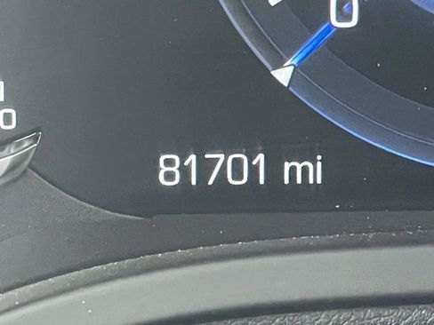 Used 2020 Cadillac Escalade ESV Premium Luxury image 27