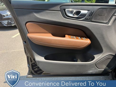 Certified 2023 Volvo XC60 B5 Plus w/ Climate Package AWD/4WD image 16