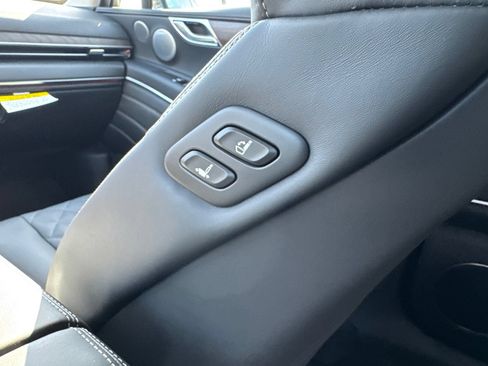 New 2026 Genesis GV80 3.5T Prestige AWD/4WD image 18