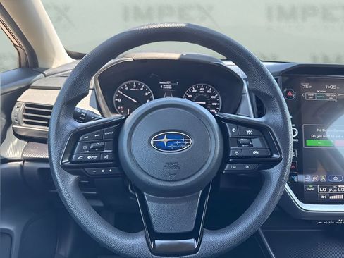 Used 2025 Subaru Crosstrek 2.5i Premium AWD/4WD image 13