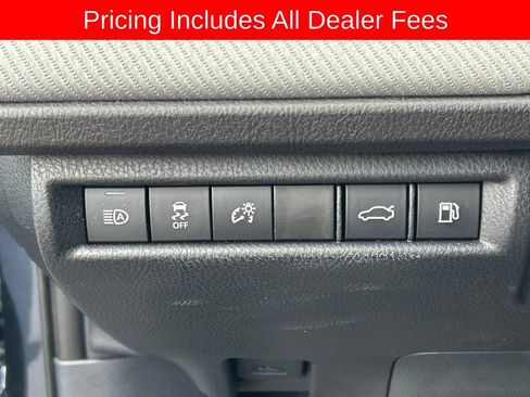 Used 2026 Toyota Camry SE w/ Convenience Package FWD image 6