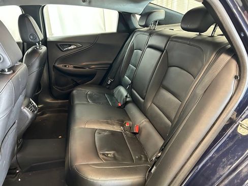 Used 2016 Chevrolet Malibu LT w/ Leather Package FWD image 22