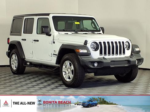 Used 2022 Jeep Wrangler Unlimited Sport AWD/4WD image 1