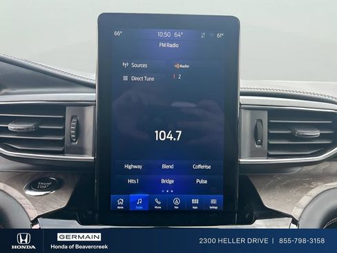 Used 2024 Ford Explorer Platinum w/ Technology Package AWD/4WD image 13