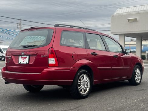 Used 2005 Ford Focus SE image 5