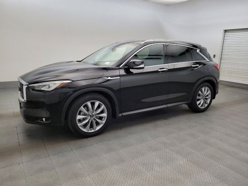Used 2021 INFINITI QX50 Essential w/ Convenience Package FWD image 2