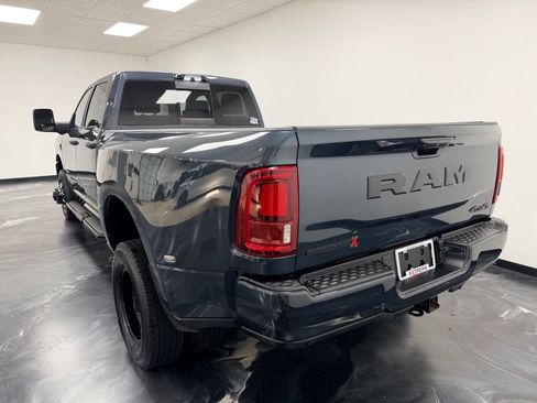 Used 2026 RAM 3500 Big Horn AWD/4WD image 21