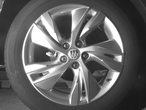 Used 2025 Buick Encore GX Preferred AWD/4WD image 15