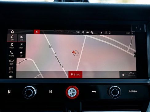 New 2026 Porsche Macan image 39