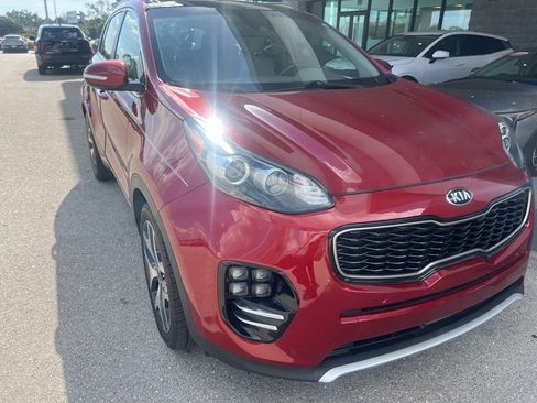 Used 2018 Kia Sportage SX image 3