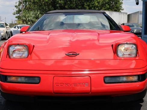 Used 1995 Chevrolet Corvette Convertible RWD image 8