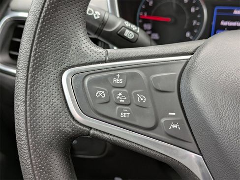 Used 2023 Chevrolet Equinox LS w/ LS Convenience Package image 18