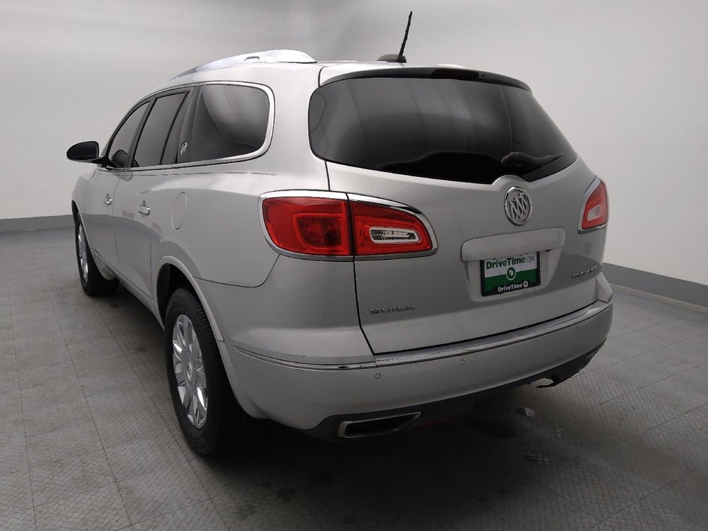 Used 2017 Buick Enclave Leather FWD image 6